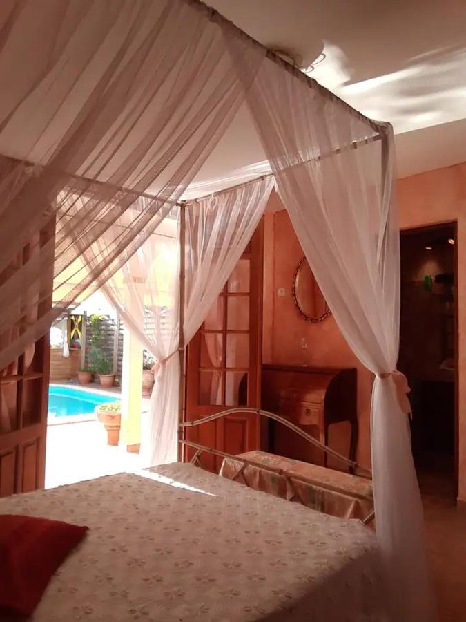 Agreable Chambre D'Hotes, Sdb, Piscine, Carbet Cuisine. Saint-Claude Exterior foto